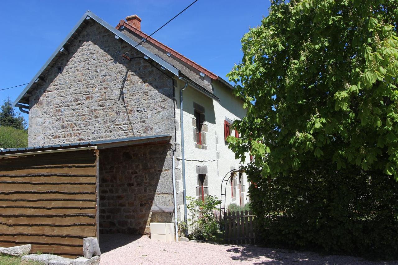Lava Lodge Espinasse Екстериор снимка