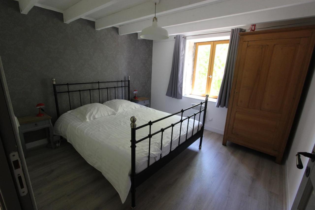 Lava Lodge Espinasse Екстериор снимка